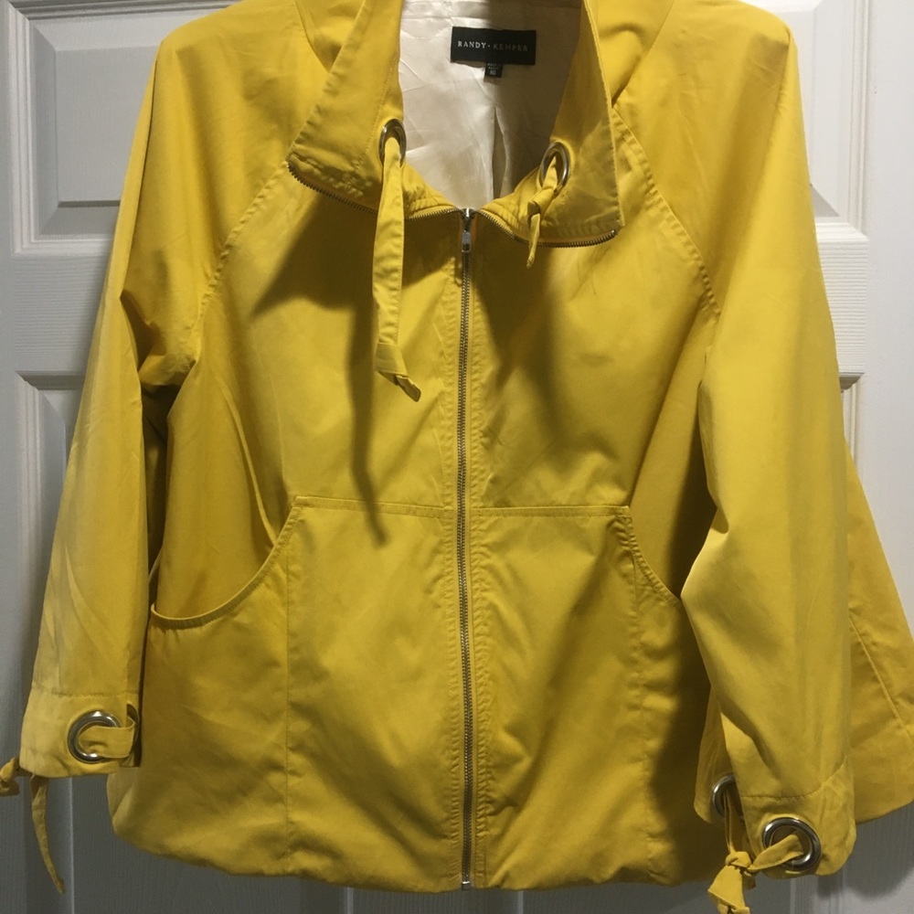 Yellow jacket